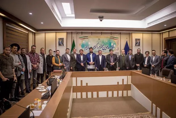 آشتی وزارت فرهنگ با خوانندگان پاپ آشتی وزارت فرهنگ با خوانندگان پاپ