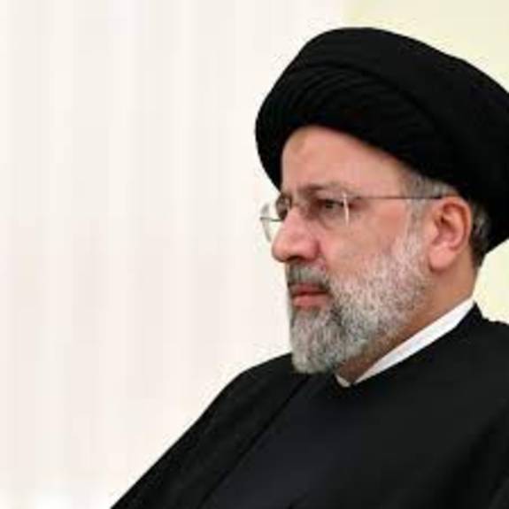 رئیسی به تهران برگشت رئیسی به تهران برگشت
