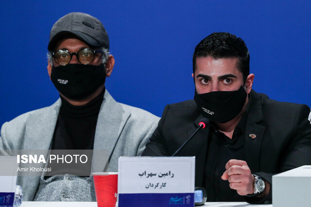 سوت و کفهای معنادار به جشنواره فیلم فجر برگشت سوت و کفهای معنادار به جشنواره فیلم فجر برگشت