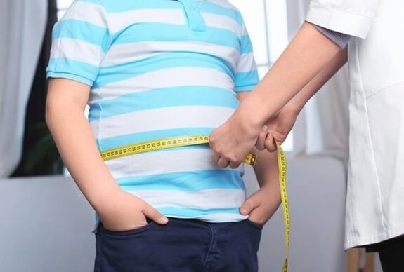 دانش آموزان البرزی چاق میشوند دانش آموزان البرزی چاق میشوند