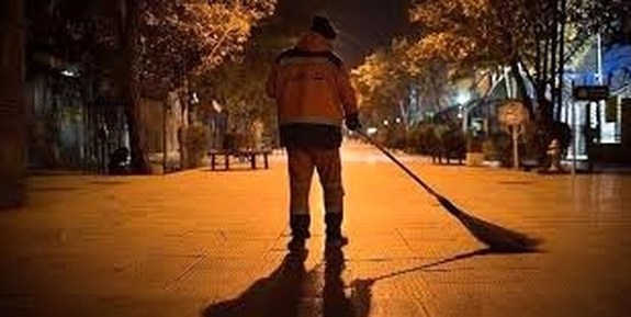 بانوی شیرازی/ از نقاش ماهر در شهرداری تا فعالیت درلباس پاکبانی بانوی شیرازی/ از نقاش ماهر در شهرداری تا فعالیت درلباس پاکبانی