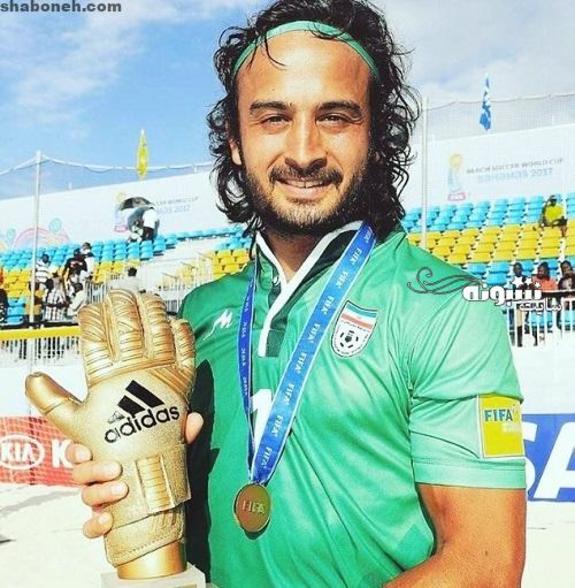 آرزویم پوشیدن پیراهن پرسپولیس است آرزویم پوشیدن پیراهن پرسپولیس است