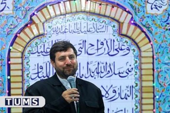 یک مداح به ریاست بیمارستان بهرامی رسید یک مداح به ریاست بیمارستان بهرامی رسید