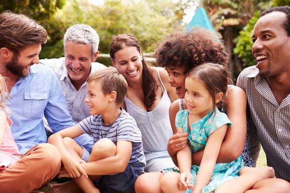 چگونه رابطه محترمانهای با خانواده همسر داشته باشیم؟ چگونه رابطه محترمانهای با خانواده همسر داشته باشیم؟