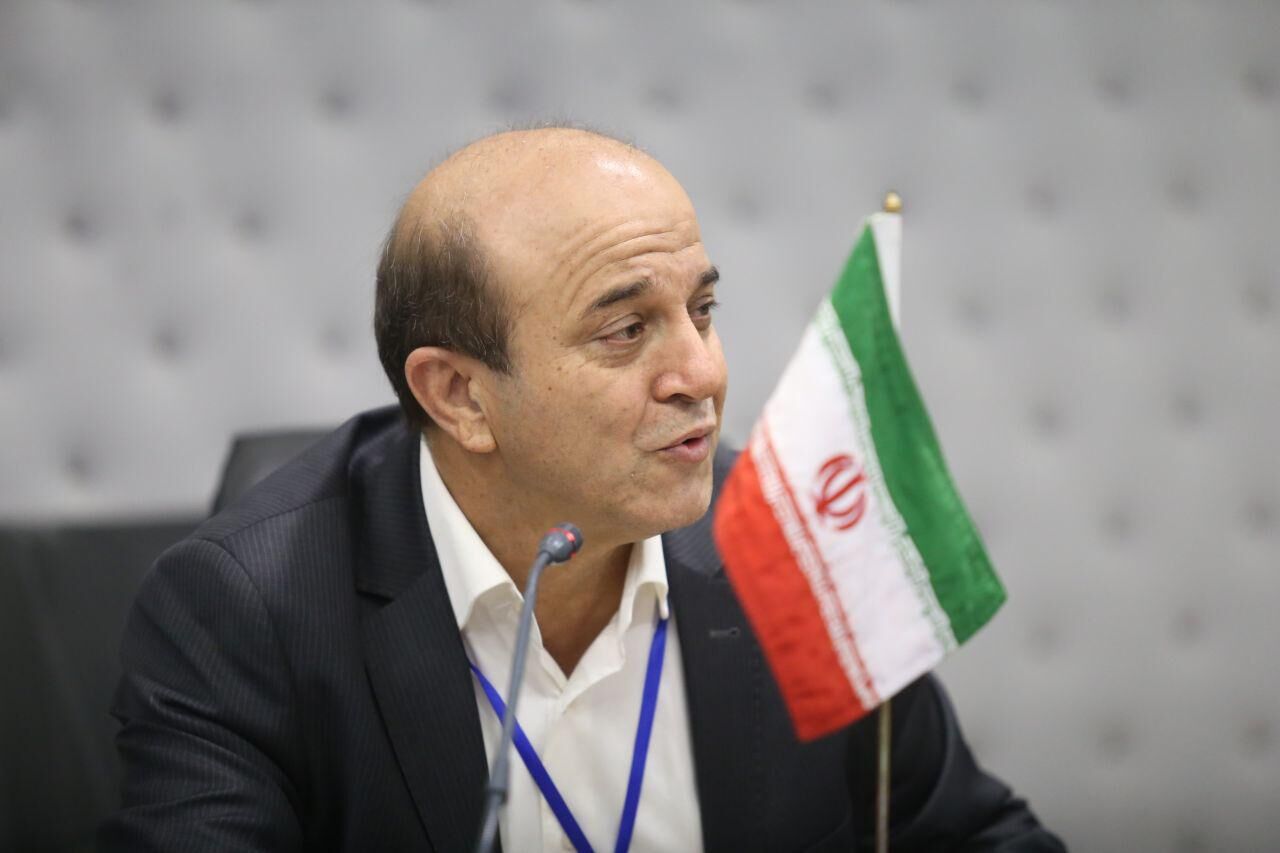 بانکها شریک جرم مشکلات اقتصادی کشور هستند بانکها شریک جرم مشکلات اقتصادی کشور هستند
