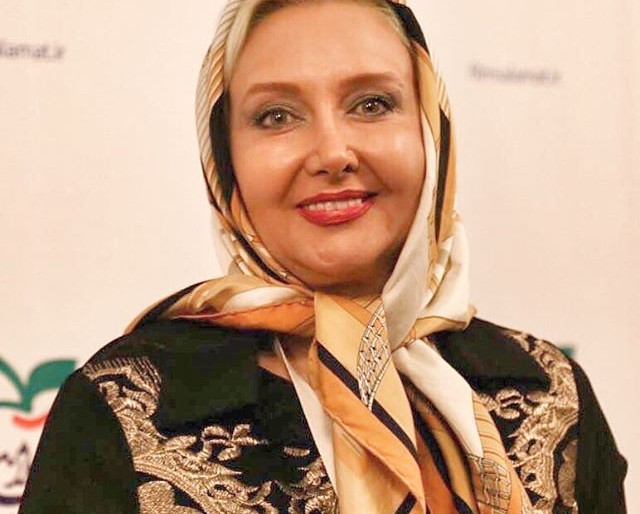 اظهار نظر جنجالی پسر کتایون ریاحی درباره مادرش اظهار نظر جنجالی پسر کتایون ریاحی درباره مادرش