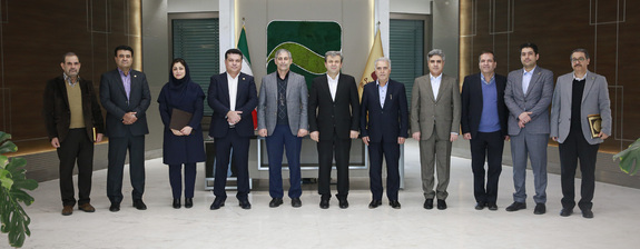 انعقاد تفاهمنامه همکاری مشترک بین بانک آینده و شرکت کیمیا اسپیدی قشم (سهامی خاص) انعقاد تفاهمنامه همکاری مشترک بین بانک آینده و شرکت کیمیا اسپیدی قشم (سهامی خاص)