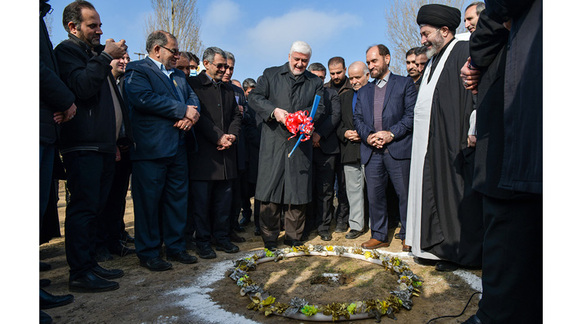 کلنگ احداث مجموعه آموزشی دارالفنون استان اردبیل توسط بانک پاسارگاد بر زمین نشست کلنگ احداث مجموعه آموزشی دارالفنون استان اردبیل توسط بانک پاسارگاد بر زمین نشست