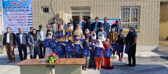 تاکید مدیرعامل بانک صادرات ایران بر حمایت راهبردی از صنعت پتروشیمی تاکید مدیرعامل بانک صادرات ایران بر حمایت راهبردی از صنعت پتروشیمی
