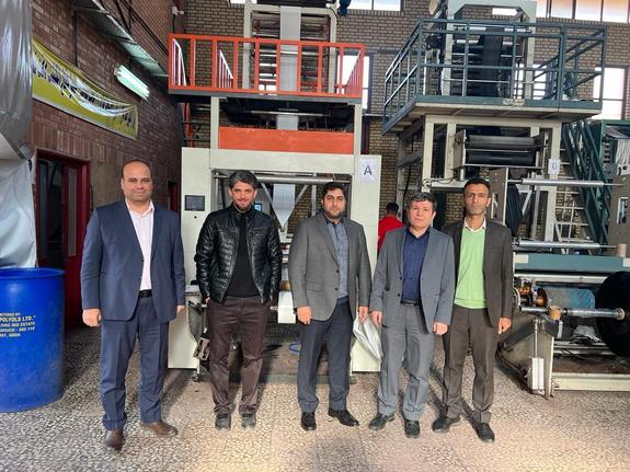 اولین تولید کننده دانش بنیان مصنوعات پلاستیک سبز به جمع مشتریان بانک توسعه تعاون پیوست اولین تولید کننده دانش بنیان مصنوعات پلاستیک سبز به جمع مشتریان بانک توسعه تعاون پیوست