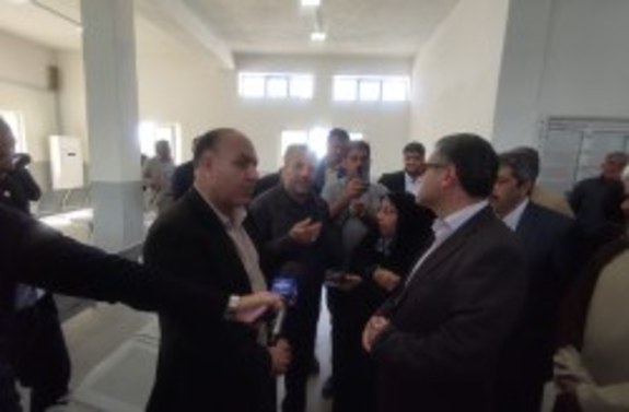 آغاز عملیات احداث ساختمان درب خروج گمرک در بندر چارک آغاز عملیات احداث ساختمان درب خروج گمرک در بندر چارک