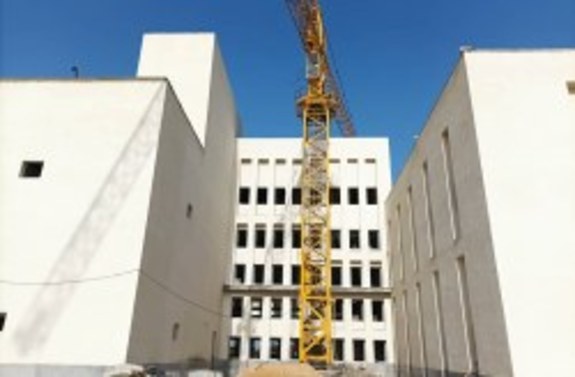 بازدید سعید پورزادی از ساختمان دادگستری کیش