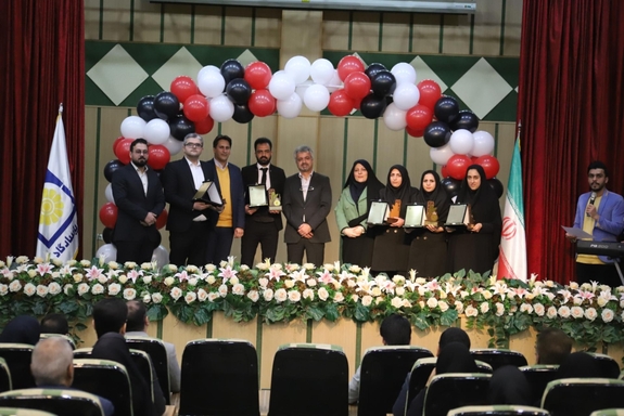 برگزاری همایش تقدیر از نمایندگان برتر استان یزد برگزاری همایش تقدیر از نمایندگان برتر استان یزد