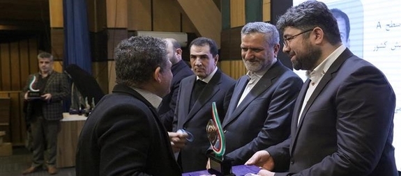 تقدیر از بازنشستگان نمونه تأمیناجتماعی در نخستین روز از دهه مبارک فجر تقدیر از بازنشستگان نمونه تأمیناجتماعی در نخستین روز از دهه مبارک فجر