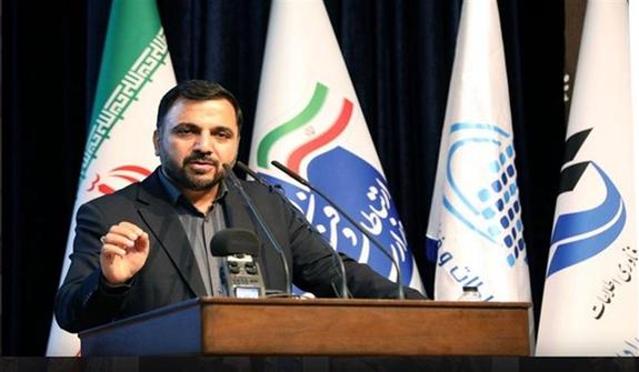 وزیر ارتباطات: برای دسترسی به شبکه ارتباطی به هیچ تبعیضی بین شهر و روستا قائل نیستیم وزیر ارتباطات: برای دسترسی به شبکه ارتباطی به هیچ تبعیضی بین شهر و روستا قائل نیستیم
