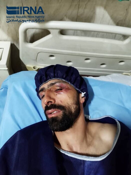 حمله اراذل و اوباش به بازیکن تیم ملی حمله اراذل و اوباش به بازیکن تیم ملی