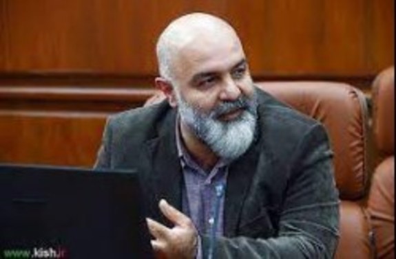 نظارتهای فراگیر بر نرخ کالاها و عرضه ماهی در بازار کیش نظارتهای فراگیر بر نرخ کالاها و عرضه ماهی در بازار کیش