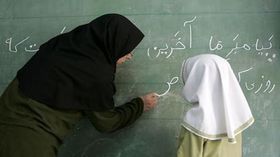 به زودی، اعلام منابع آزمون استخدامی ۲۵ هزار معلم به زودی، اعلام منابع آزمون استخدامی ۲۵ هزار معلم
