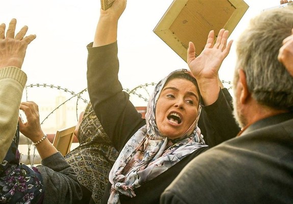 اولین تصویر از ژاله صامتی در فیلم سینمایی «سرهنگ ثریا» اولین تصویر از ژاله صامتی در فیلم سینمایی «سرهنگ ثریا»