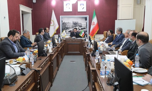 تاکید سرپرست بانک ملی ایران بر حمایت از تحول آفرینی و بهبود معیشت و تامین رفاه کارکنان بانک تاکید سرپرست بانک ملی ایران بر حمایت از تحول آفرینی و بهبود معیشت و تامین رفاه کارکنان بانک