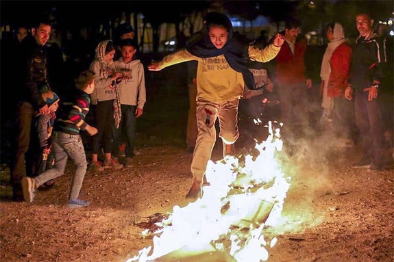 آماده باش نیروهای آتش نشانی در شب چهارشنبه آخر سال آماده باش نیروهای آتش نشانی در شب چهارشنبه آخر سال