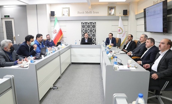 بررسی وضعیت پیشبرد پروژه&zwnj;های در حال انجام ycp در بانک ملی ایران