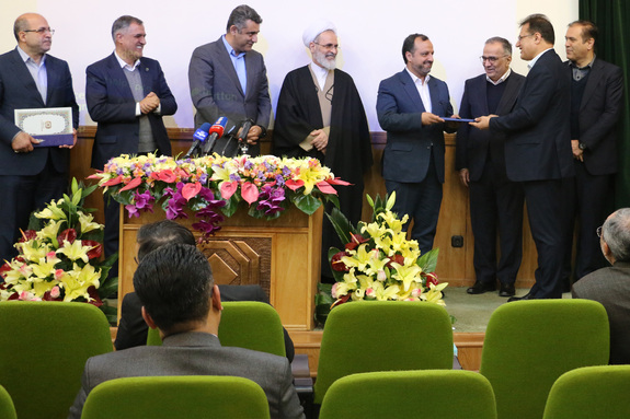 بیمه دانا نخستین بیمه&zwnj;نامه تکافل را صادر کرد