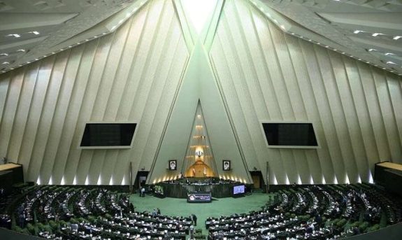 قدردانی نمایندگان مجلس از راهاندازی چکنو بانک صادرات ایران قدردانی نمایندگان مجلس از راهاندازی چکنو بانک صادرات ایران