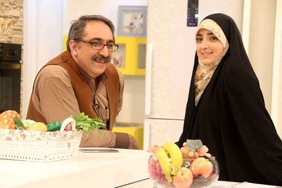 ببینید | ماجرای ازدواج دو مجری معروف در برنامه مهران مدیری ببینید | ماجرای ازدواج دو مجری معروف در برنامه مهران مدیری
