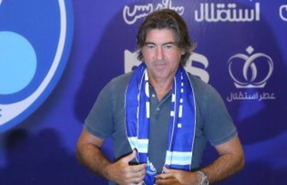 قرارداد سرمربی پرتغالی استقلال بهطور رسمی امضا شد قرارداد سرمربی پرتغالی استقلال بهطور رسمی امضا شد