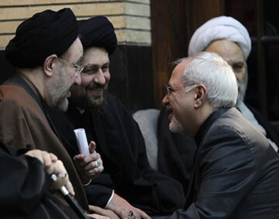 ناگفته های ظریف از دیدار مهم با خاتمی : به التماس افتادم ناگفته های ظریف از دیدار مهم با خاتمی : به التماس افتادم