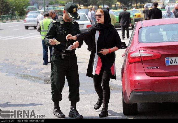 حد حجاب شرعی چقدر است؟ حد حجاب شرعی چقدر است؟