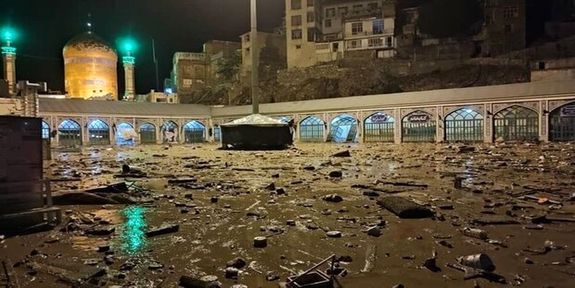 (ویدئو) فیلمی از لحظات هولناک ورود سیلاب به امامزاده داوود (ویدئو) فیلمی از لحظات هولناک ورود سیلاب به امامزاده داوود