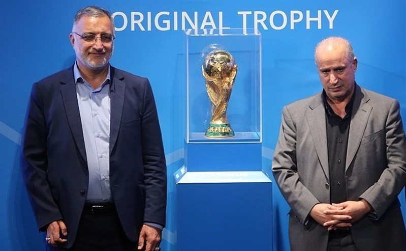 فیلم + رونمایی از کاپ جام جهانی در تهران فیلم + رونمایی از کاپ جام جهانی در تهران
