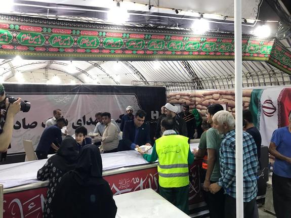 میزبانی بانک صادرات ایران از زائران اربعین در مرزهای مهران، شلمچه و خسروی میزبانی بانک صادرات ایران از زائران اربعین در مرزهای مهران، شلمچه و خسروی
