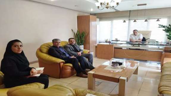تقدیر فعال بزرگ صنعتی از عملکرد بیمه «ما» تقدیر فعال بزرگ صنعتی از عملکرد بیمه «ما»