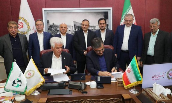 رونق تولید قطعه سازان خودرو کشور در انعقاد تفاهمنامه همکاری مشترک با بانک ملی ایران رونق تولید قطعه سازان خودرو کشور در انعقاد تفاهمنامه همکاری مشترک با بانک ملی ایران
