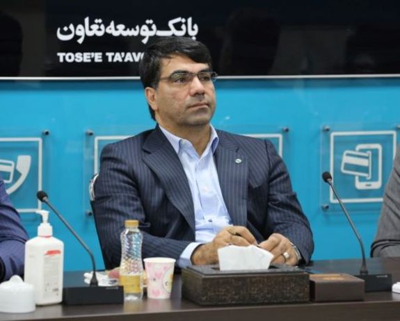 بررسی توسعه تجارت و پیمان&zwnj;های هوشمند بین المللی و بانکداری در نشست اندیشه ورزی بانک توسعه تعاون