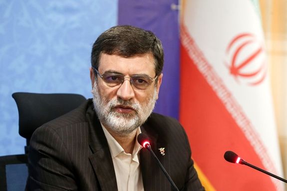 بانک دی روی ریل شفافیت است بانک دی روی ریل شفافیت است