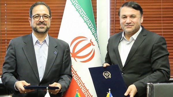 تفاهم نامه همکاری بین بانک سپه و صندوق ضمانت سرمایه گذاری صنایع کوچک منعقد شد تفاهم نامه همکاری بین بانک سپه و صندوق ضمانت سرمایه گذاری صنایع کوچک منعقد شد