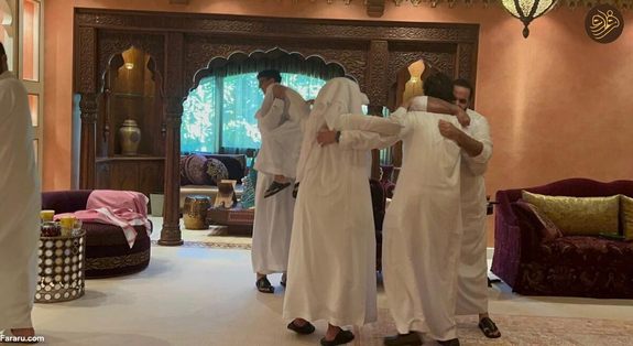 لحظه خوشحالی بن سلمان از پیروزی عربستان مقابل آرژانتین + تصاویر لحظه خوشحالی بن سلمان از پیروزی عربستان مقابل آرژانتین + تصاویر