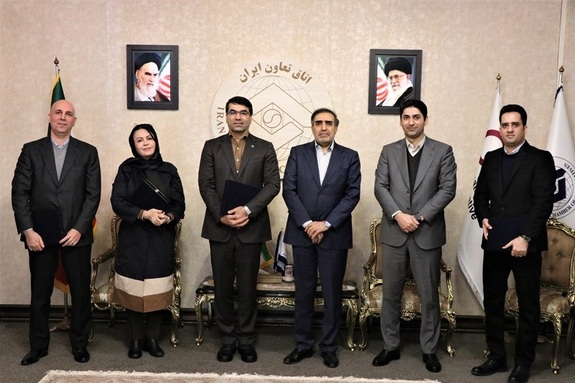 از اعضای ایرانی اتحادیه جهانی تعاون تقدیر شد از اعضای ایرانی اتحادیه جهانی تعاون تقدیر شد
