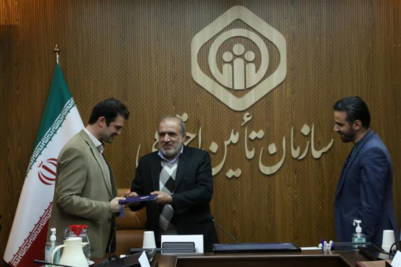 قاسم صفایینژاد به عنوان مدیرعامل شرکت انتشارات علمی و فرهنگی سازمان تامین اجتماعی منصوب شد قاسم صفایینژاد به عنوان مدیرعامل شرکت انتشارات علمی و فرهنگی سازمان تامین اجتماعی منصوب شد