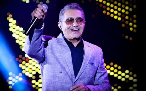 کنایه سنگین خواننده معروف به دلار ۶۰ هزار تومانی کنایه سنگین خواننده معروف به دلار ۶۰ هزار تومانی