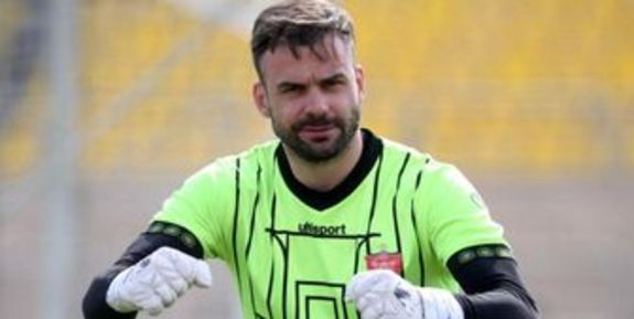 خبر خوش از پرسپولیس برای یک دروازه بان خبر خوش از پرسپولیس برای یک دروازه بان
