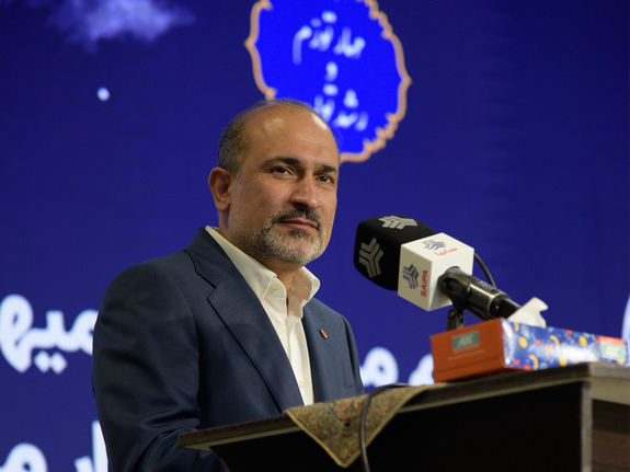 ۸۰۰ هزار دستگاه خودرو امسال تولید میشود ۸۰۰ هزار دستگاه خودرو امسال تولید میشود
