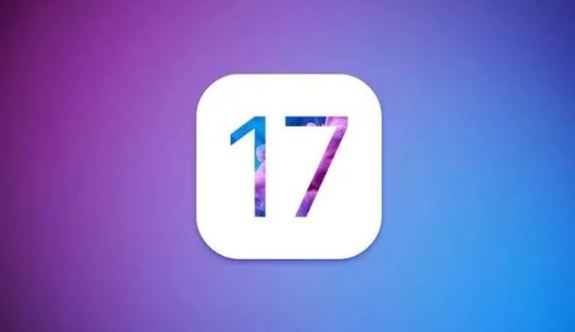 سیستم&zwnj;عامل iOS ۱۷ احتمالاً برای آیفون X و آیفون ۸ منتشر نمی&zwnj;شود
