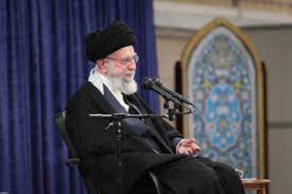 فقط سالی یک بار و در این دیدار رهبری، &laquo;اتاق سیگار&raquo; در بیت، فعال می&zwnj;شود