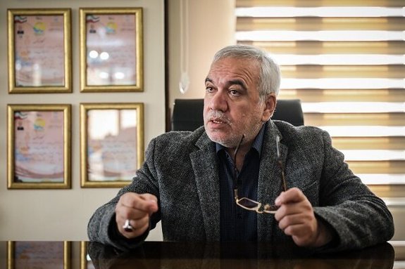 بیانیه داغ سازمان خصوصیسازی علیه فتحاللهزاده بیانیه داغ سازمان خصوصیسازی علیه فتحاللهزاده