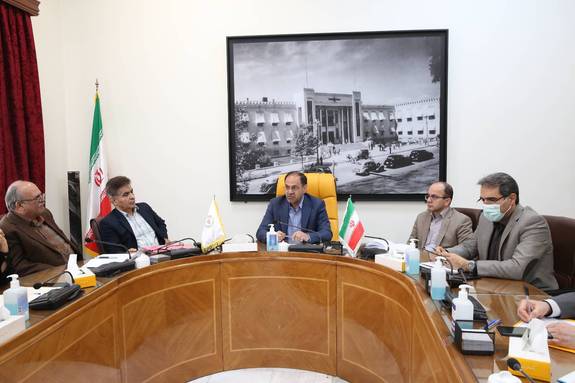 تاکید بر تکریم بازنشستگان در نشست مدیران عالی بانک با کانون بازنشستگان بانک ملی ایران تاکید بر تکریم بازنشستگان در نشست مدیران عالی بانک با کانون بازنشستگان بانک ملی ایران
